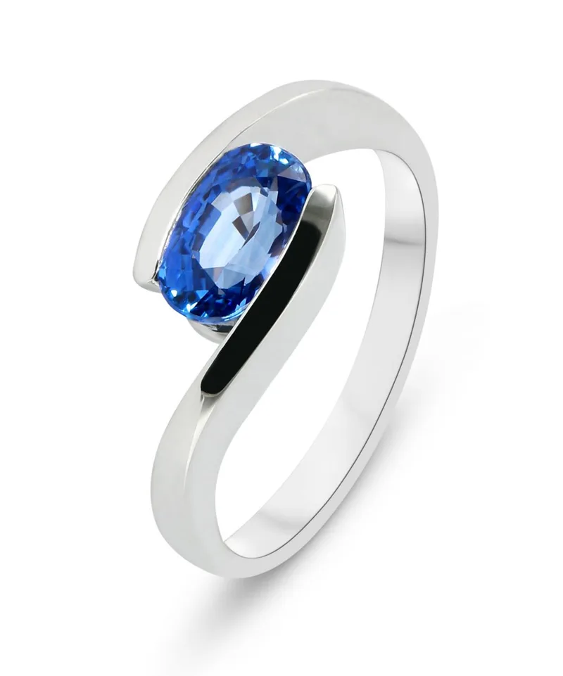 Bague Saphir Bleu Ceylan Ovale 8x6mm en Or Blanc 750 pour femme - Bijoux Trabbia Vuillermoz